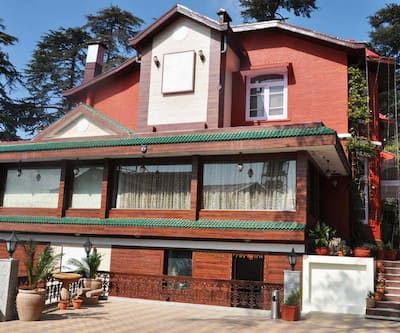 https://imgcld.yatra.com/ytimages/image/upload/t_hotel_yatra_city_desktop/v1426302847/Domestic Hotels/Hotels_Shimla/Hotel Southgate/Overview.jpg